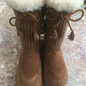 UGG Australia Suburb Leather Crochet Knit Boots